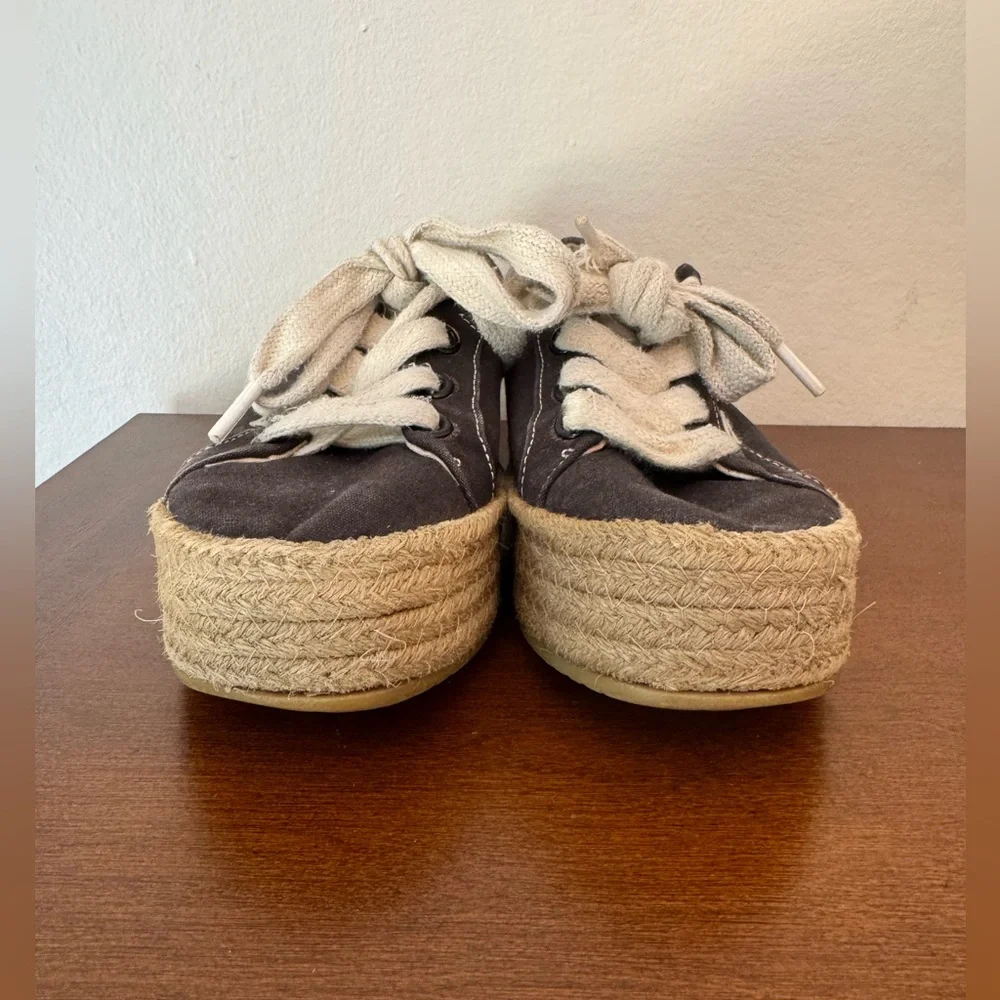 TOMS Womens Cassiah Shoes - Size 7